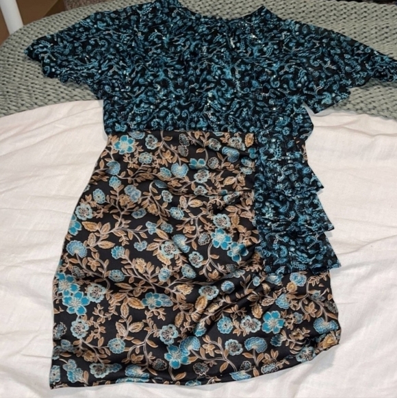 Misa Los Angeles Talia Dress Black Teal Floral Women's Medium M Flutter Sleeves - Picture 6 of 15